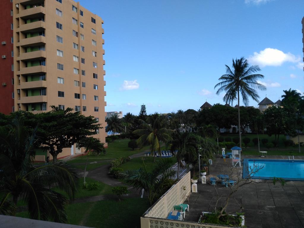 Turtle Towers 22 C - Apartamento Ocho Rios