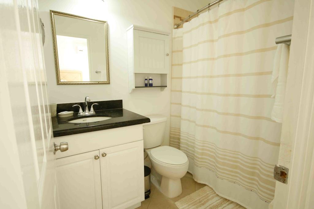 Cattleya Luxury