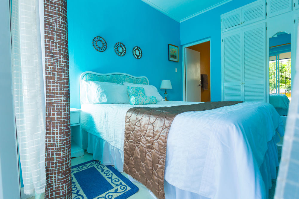 New Kingston At Wellington Cove Hotel