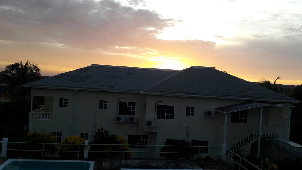 Southview Hotel Treasure Beach