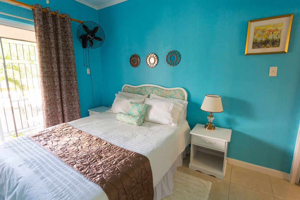 New Kingston At Wellington Cove Hotel Enfield