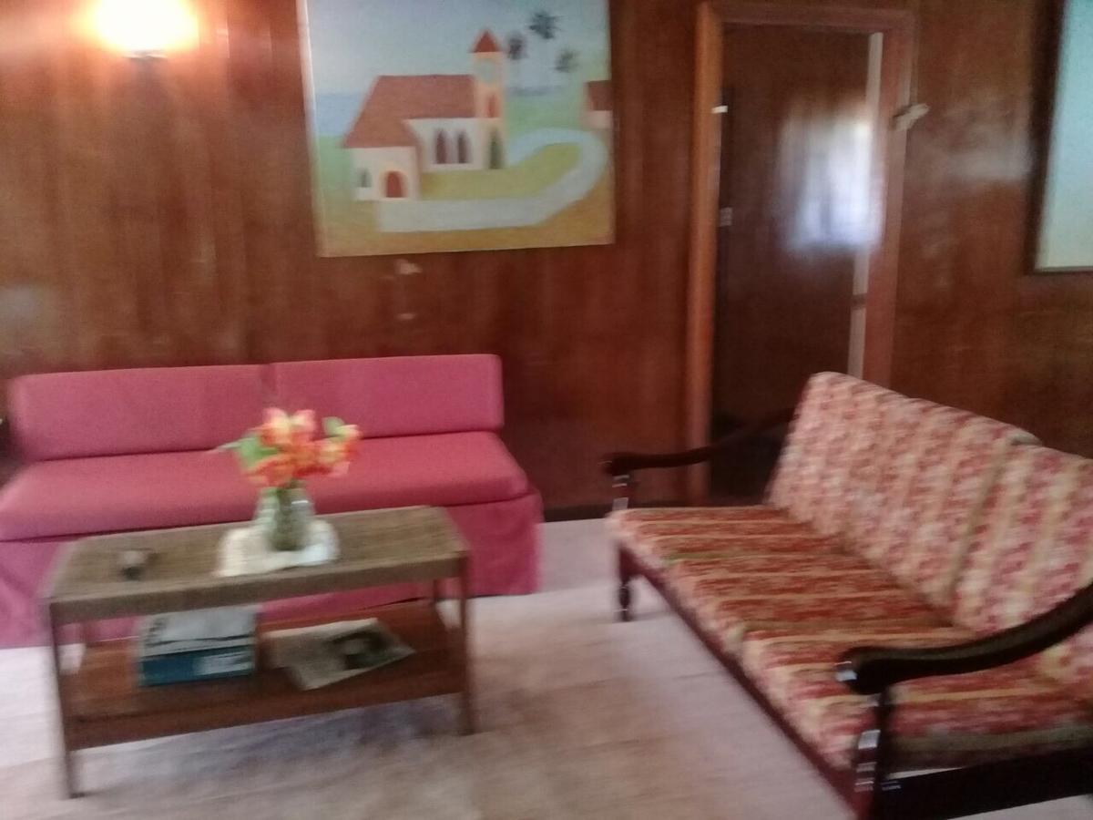 Cartref Creative Cribs * Port Maria