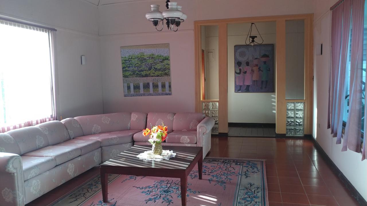 Guest house Cartref Creative Cribs Port Maria