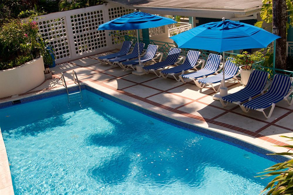 Deja Resort 3*