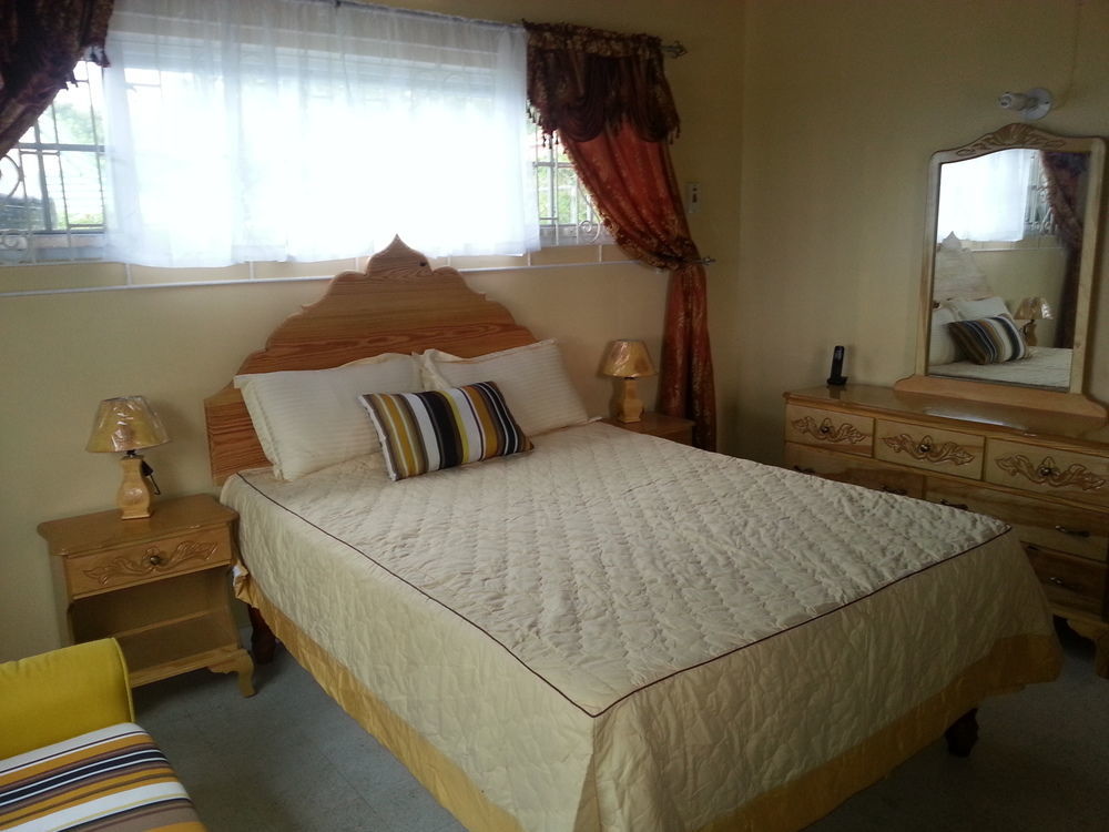 The Retreat @ A Piece Of Paradise * Montego Bay