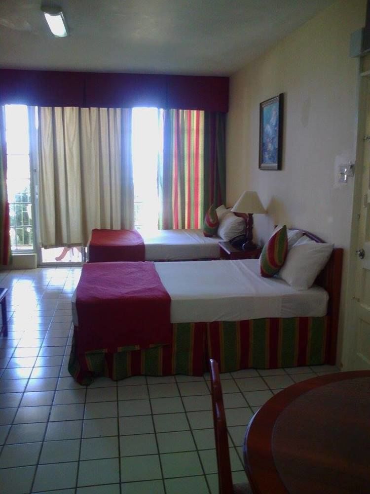Hotel Foote Prints On The Sands 3*