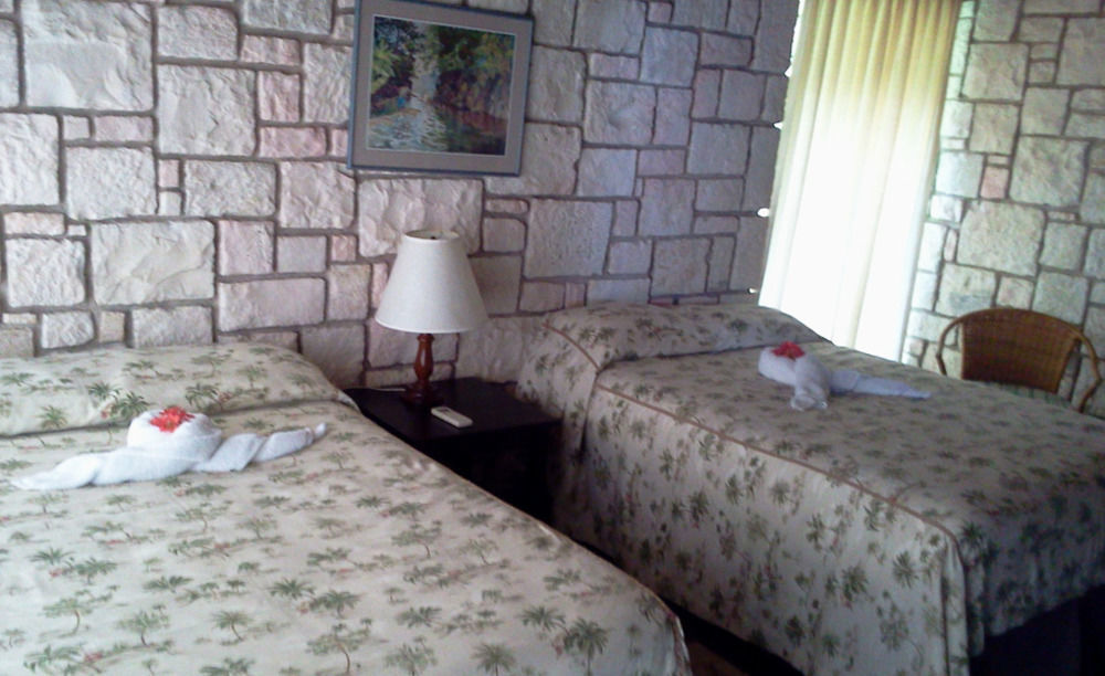 Hotel Frenchman's Cove 3*