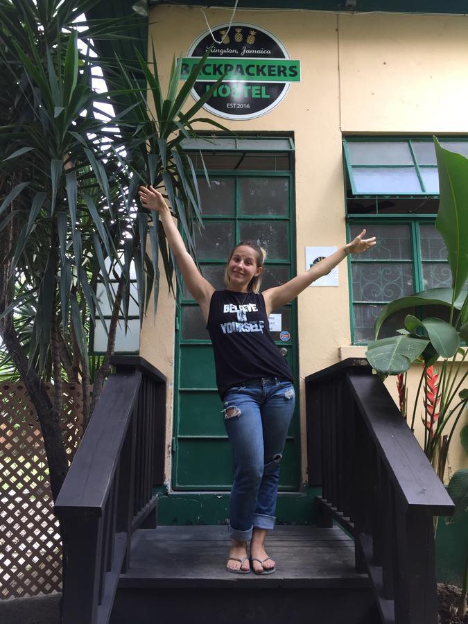 Backpackers Hostel *