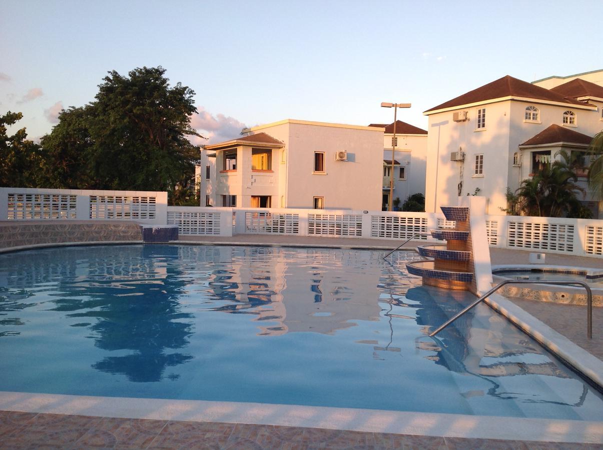 Point Village Ferienpark Negril