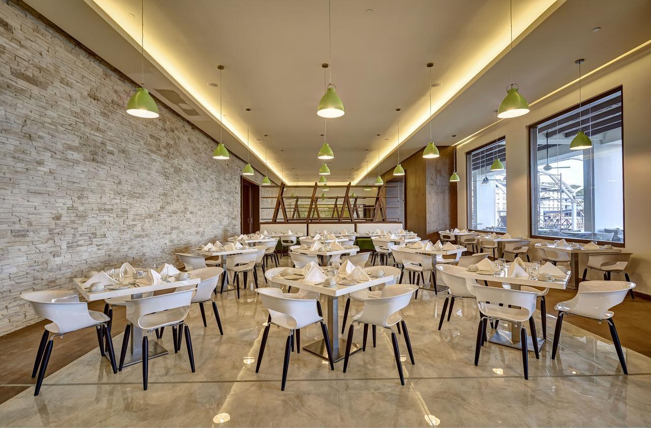 Royalton Negril, An Autograph Collection All-Inclusive Resort 5*