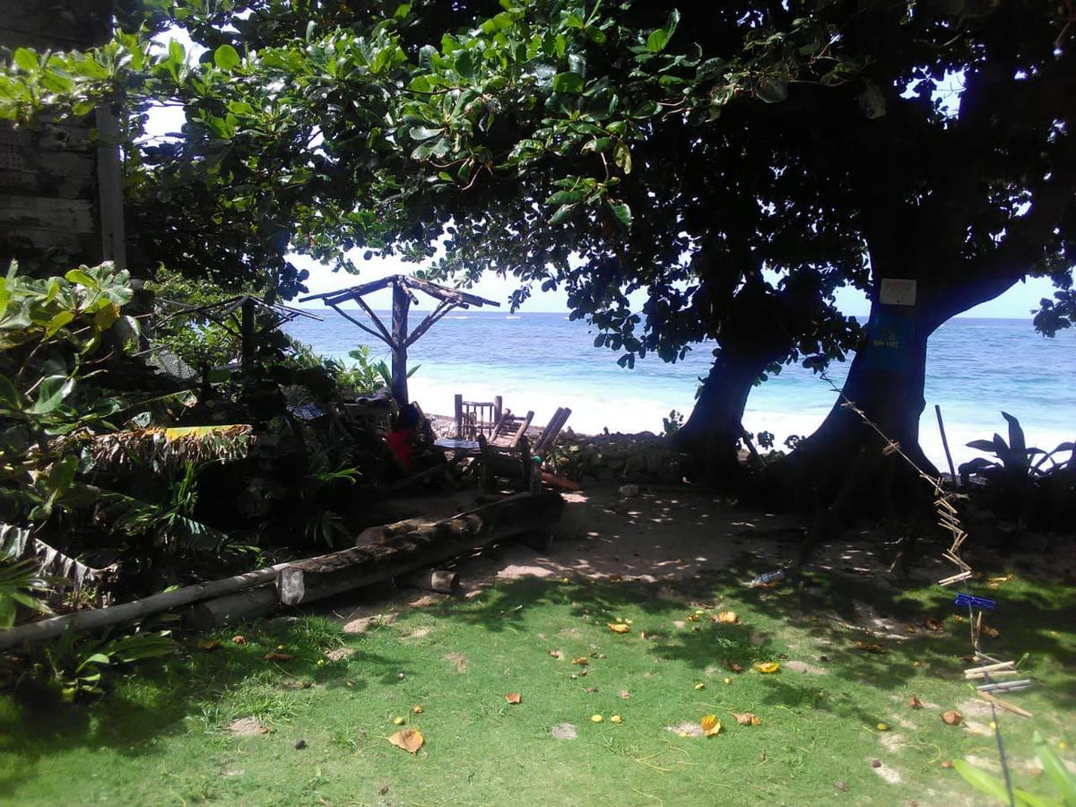 Brian's Beach House *