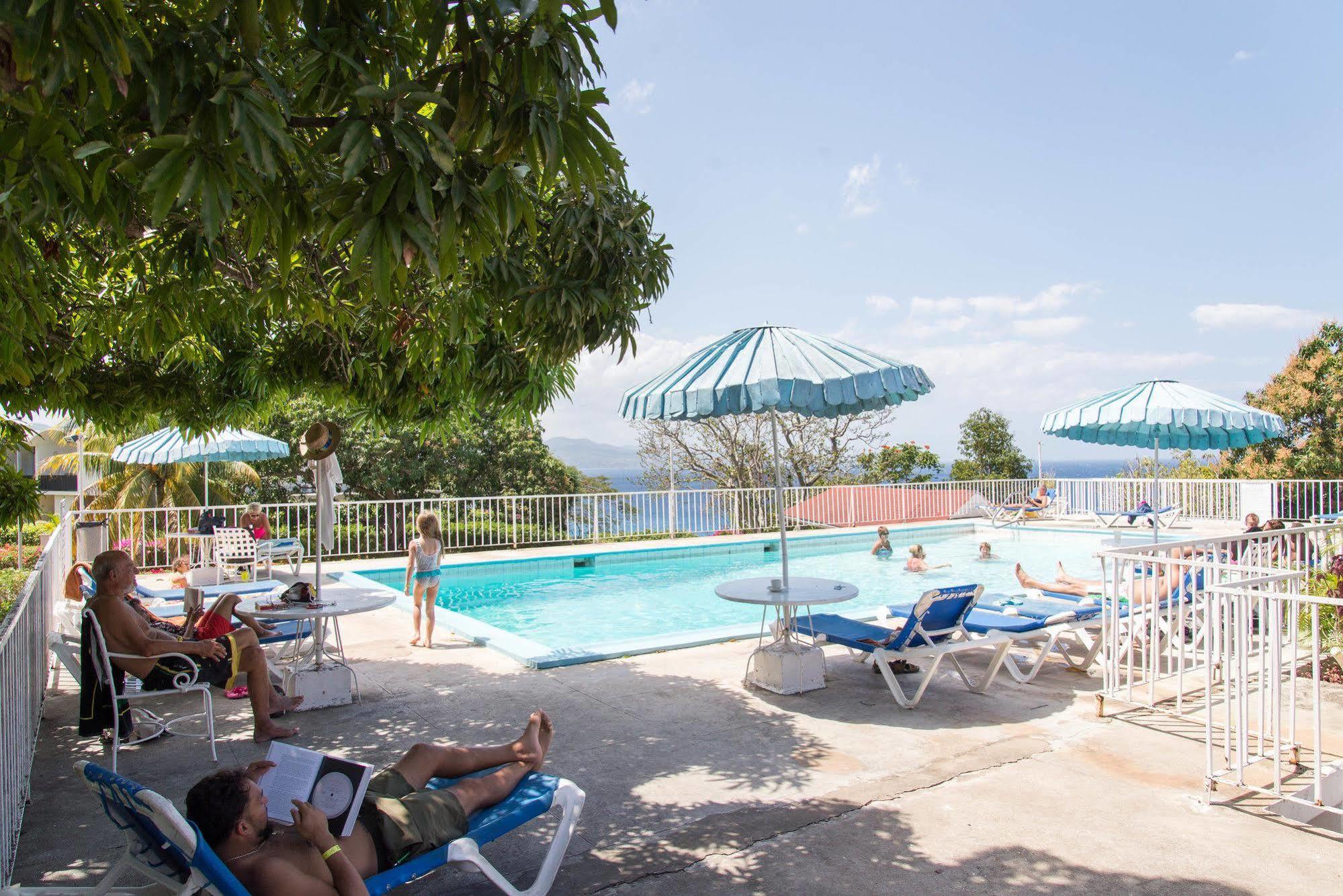 Court Manor At Club * Montego Bay