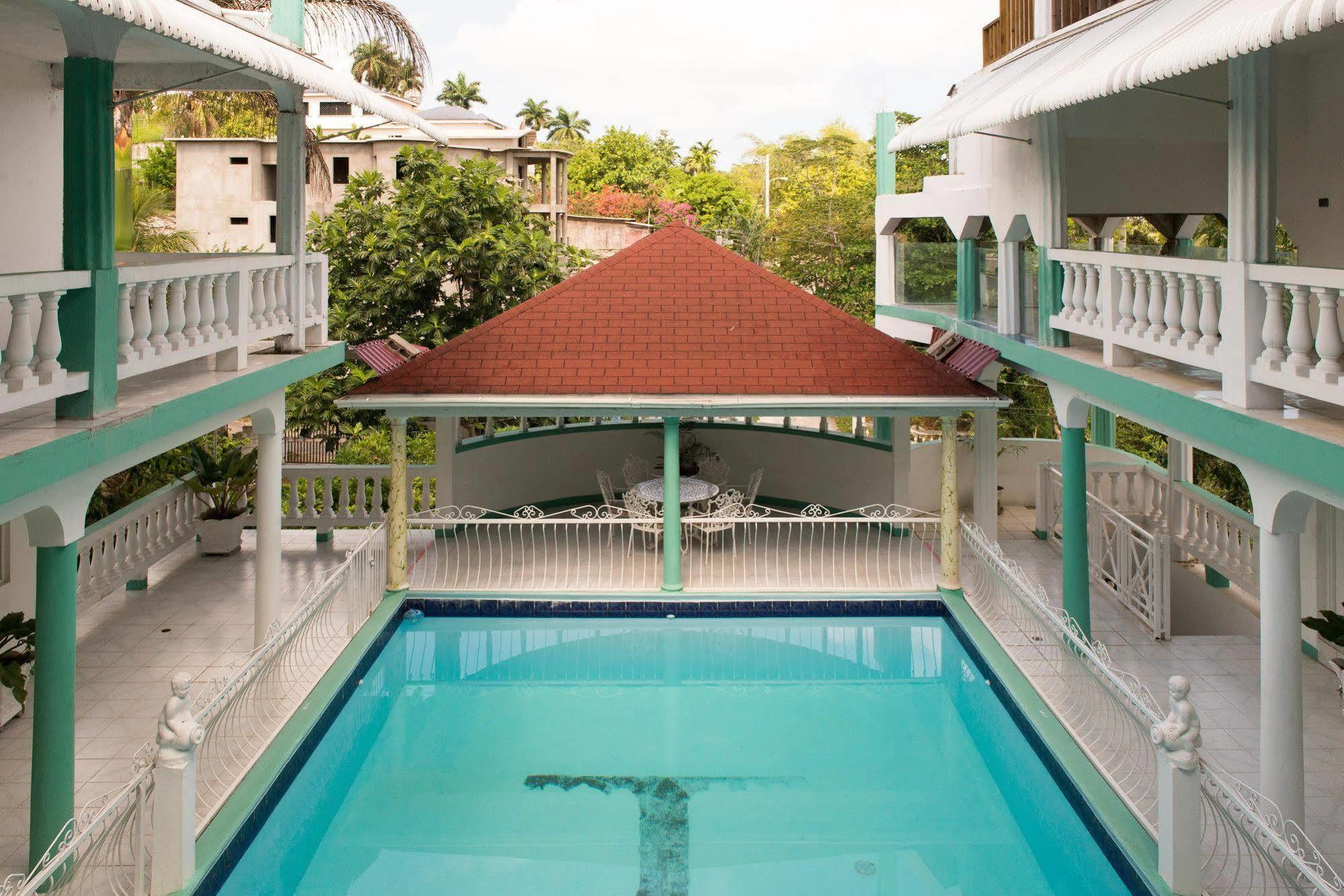 Hotel Diamond And 2*