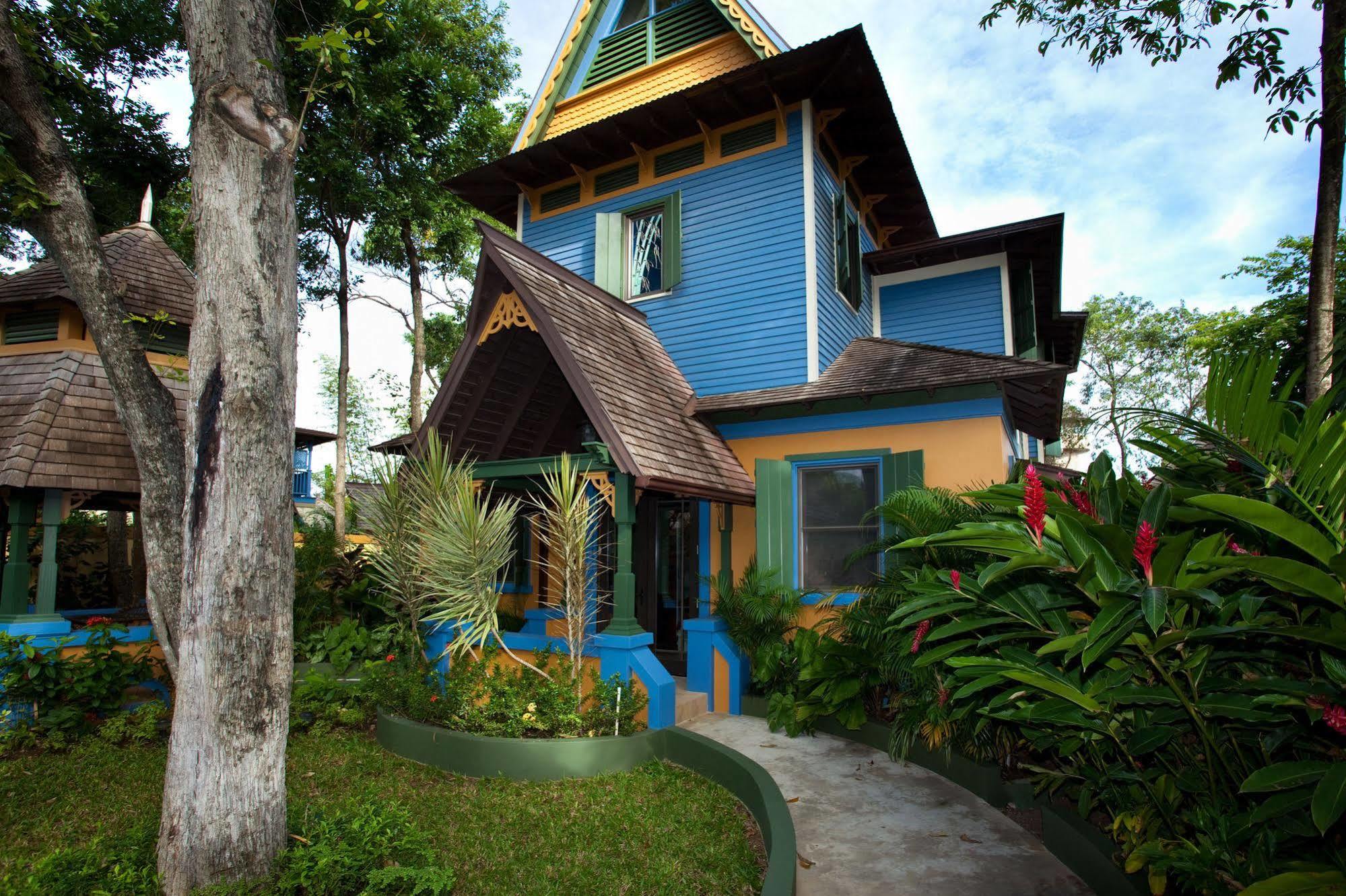 Hermosa Cove & Resort 5*