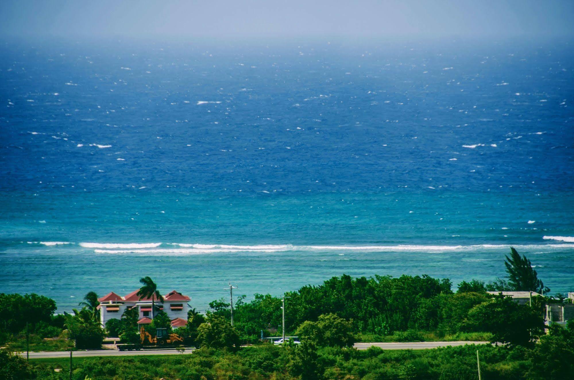 Hotel Emerald View Montego Bay