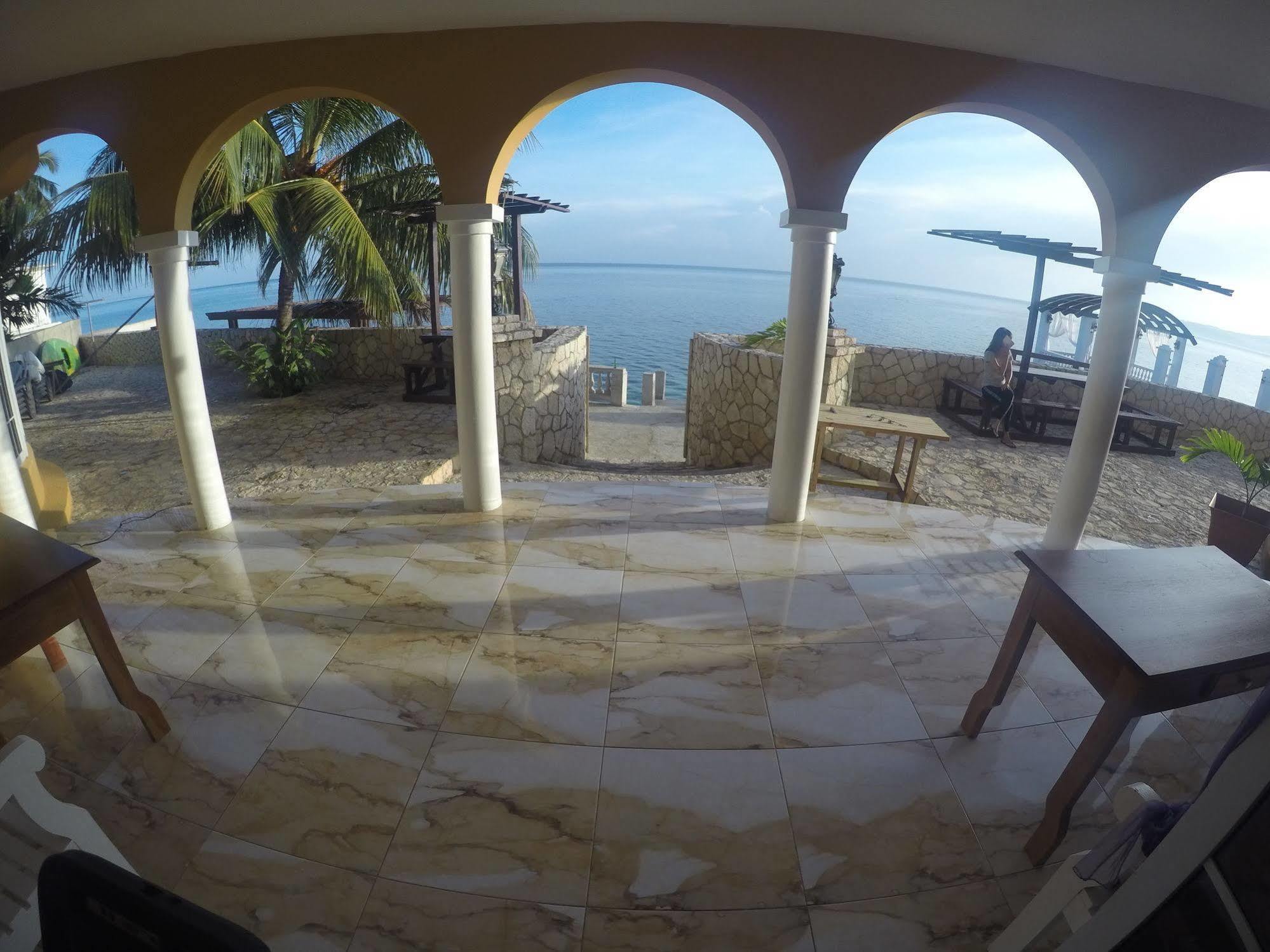 Waters Edge Homestay Montego Bay