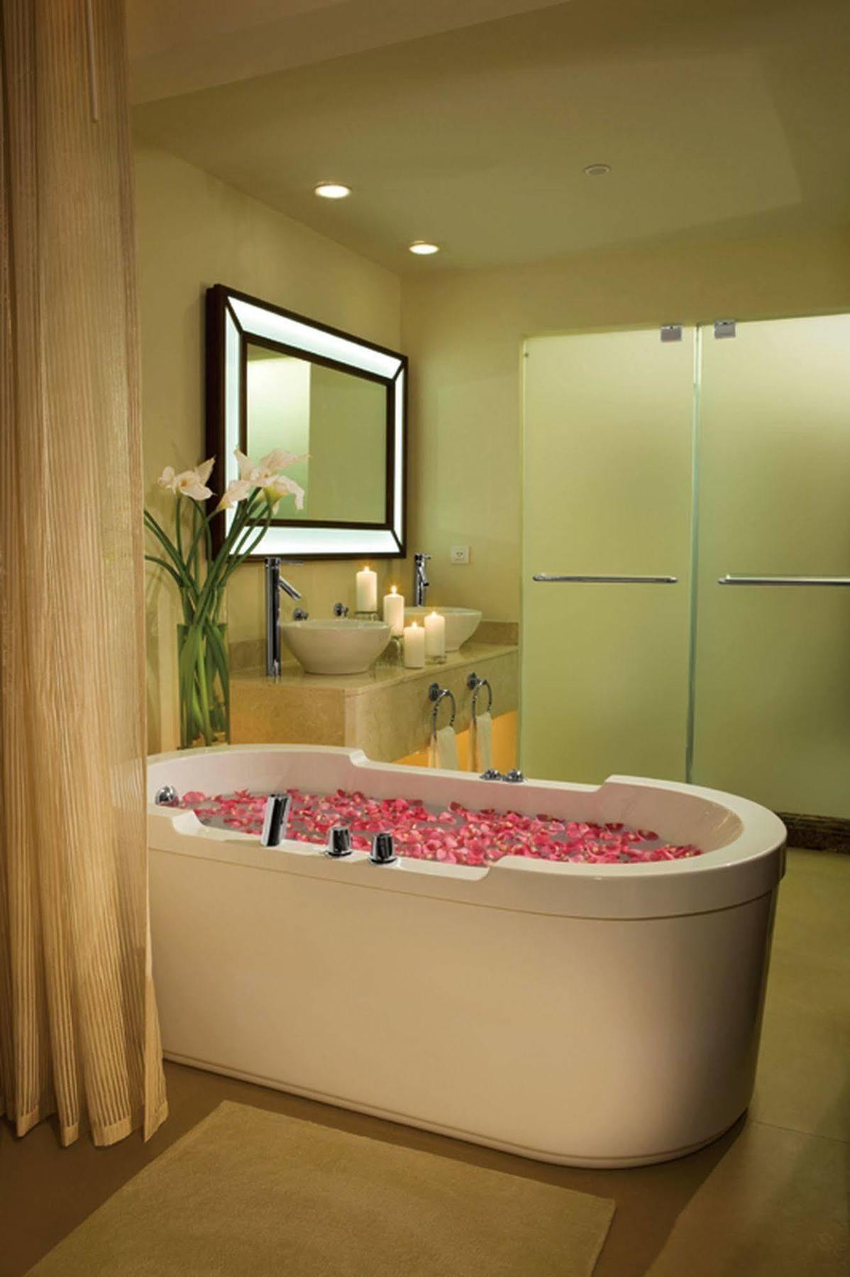 Secrets St. (adults Only) Resort