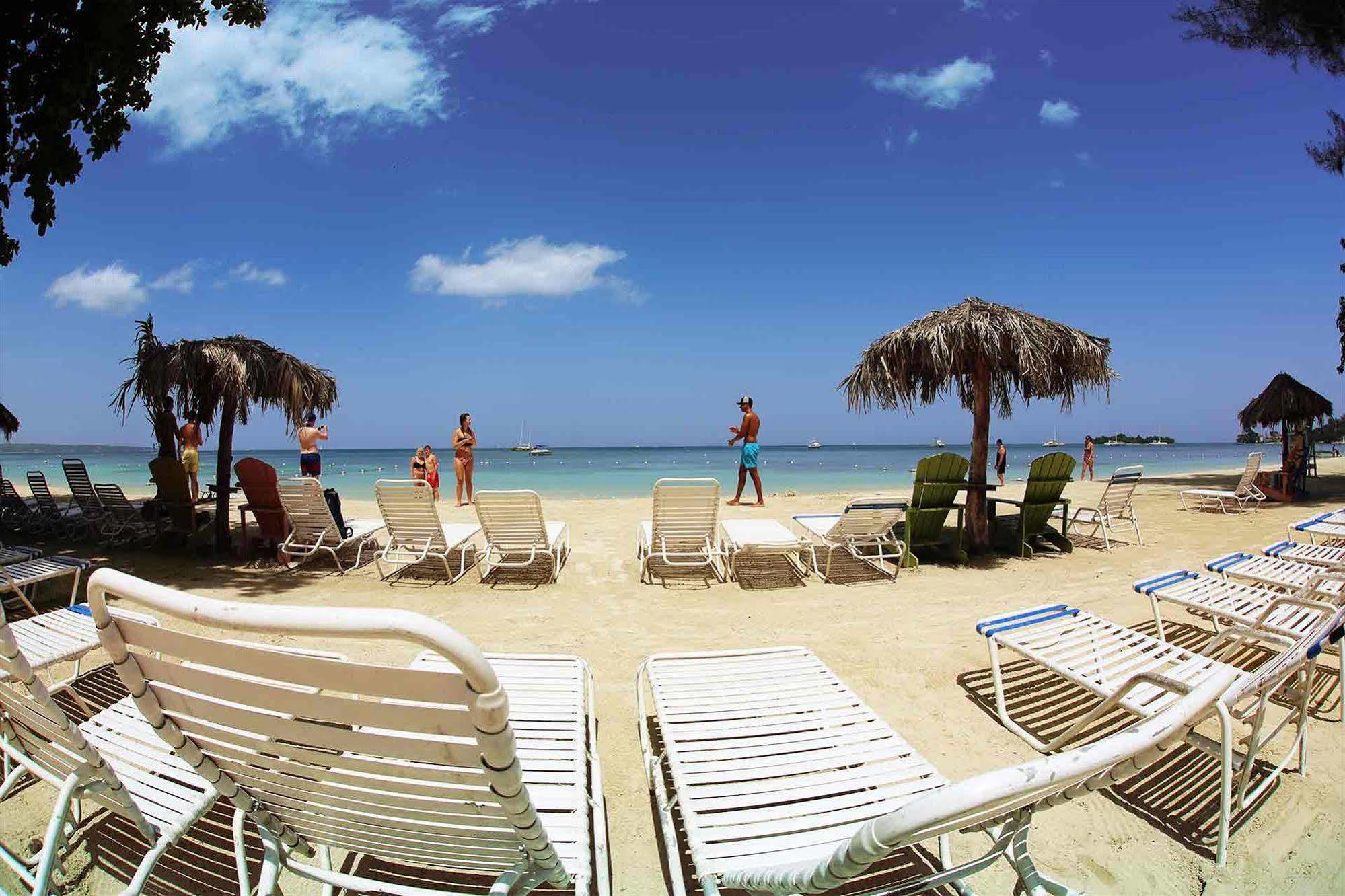 Hotel The Boardwalk Village 3*