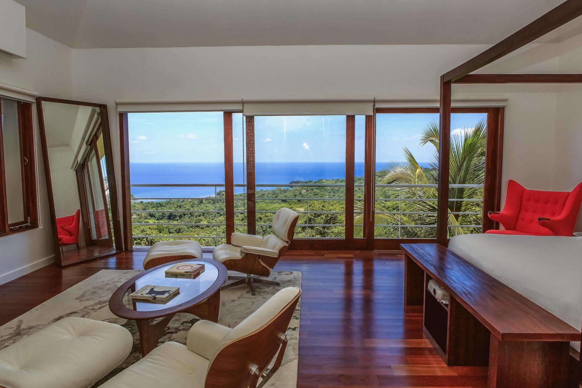 Cocosan Villa Drapers