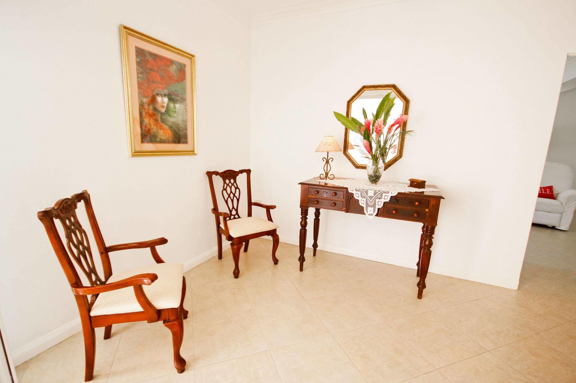 Guest house Cattleya Luxury 3*