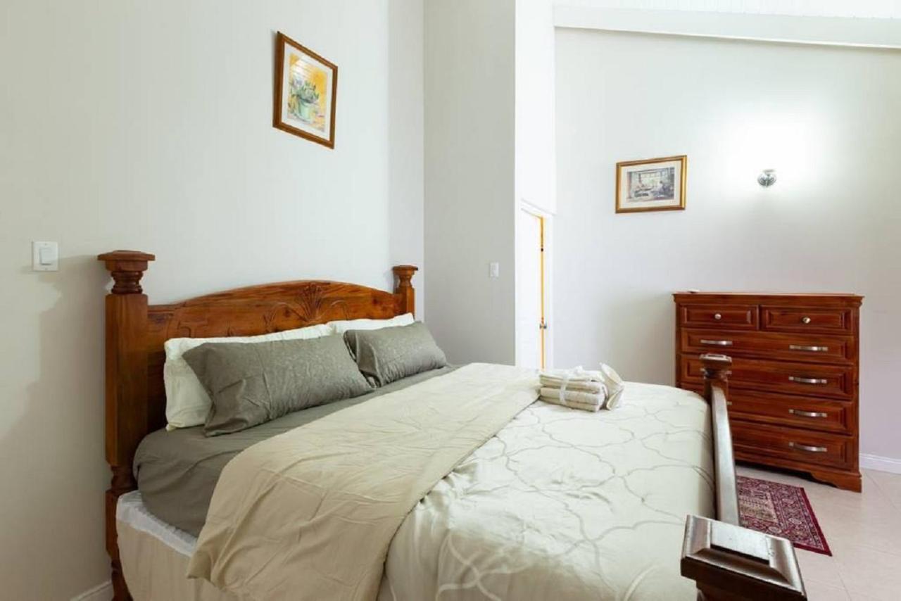 Kensington Bliss Apartment *