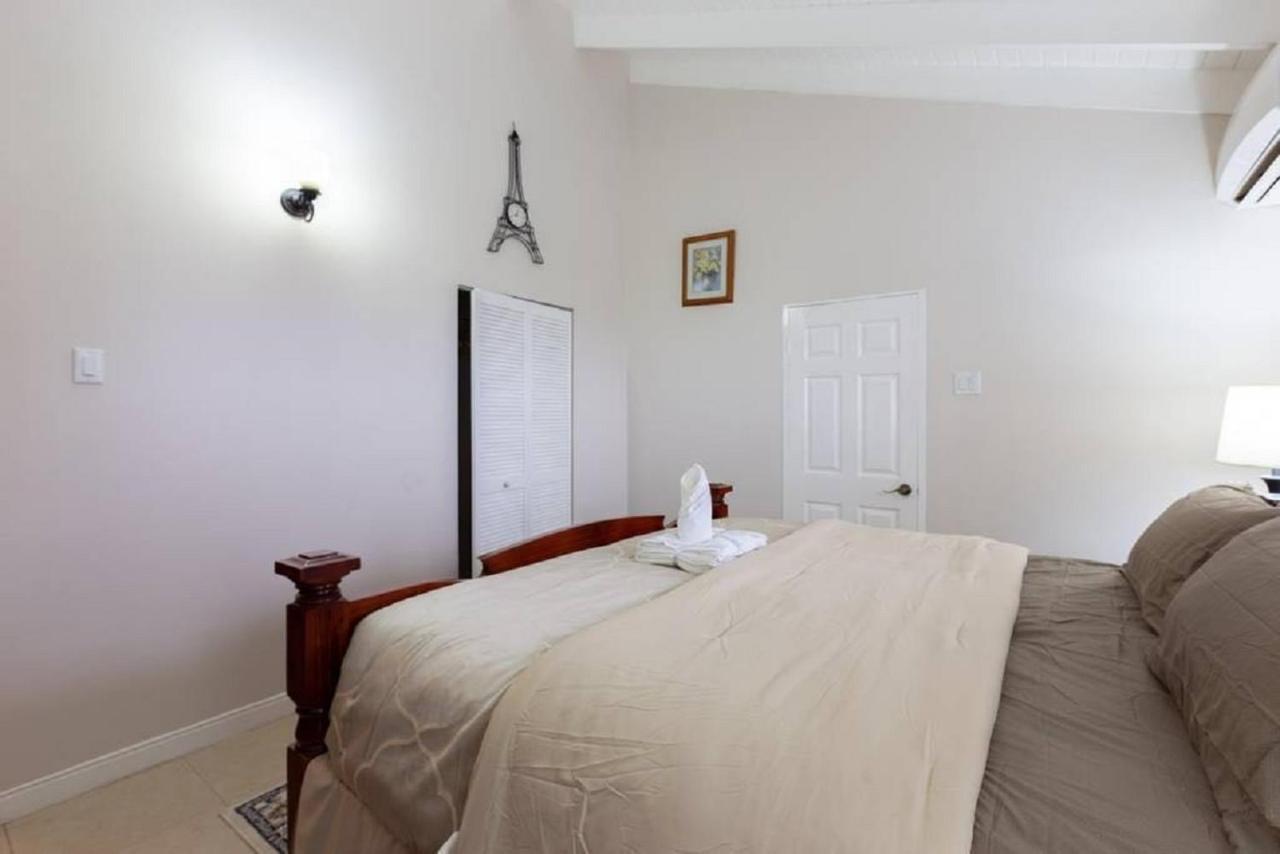 Kensington Bliss * Kingston