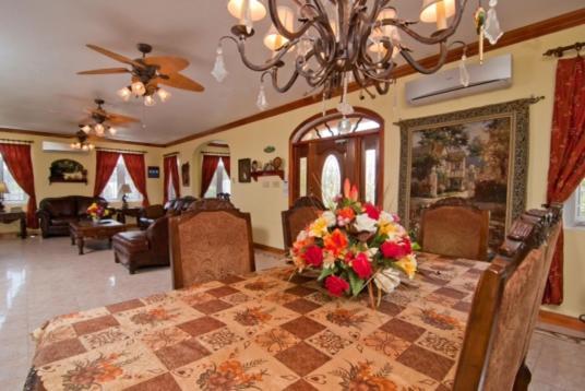 Copperwood Luxury Oceanfront With Pool Villa