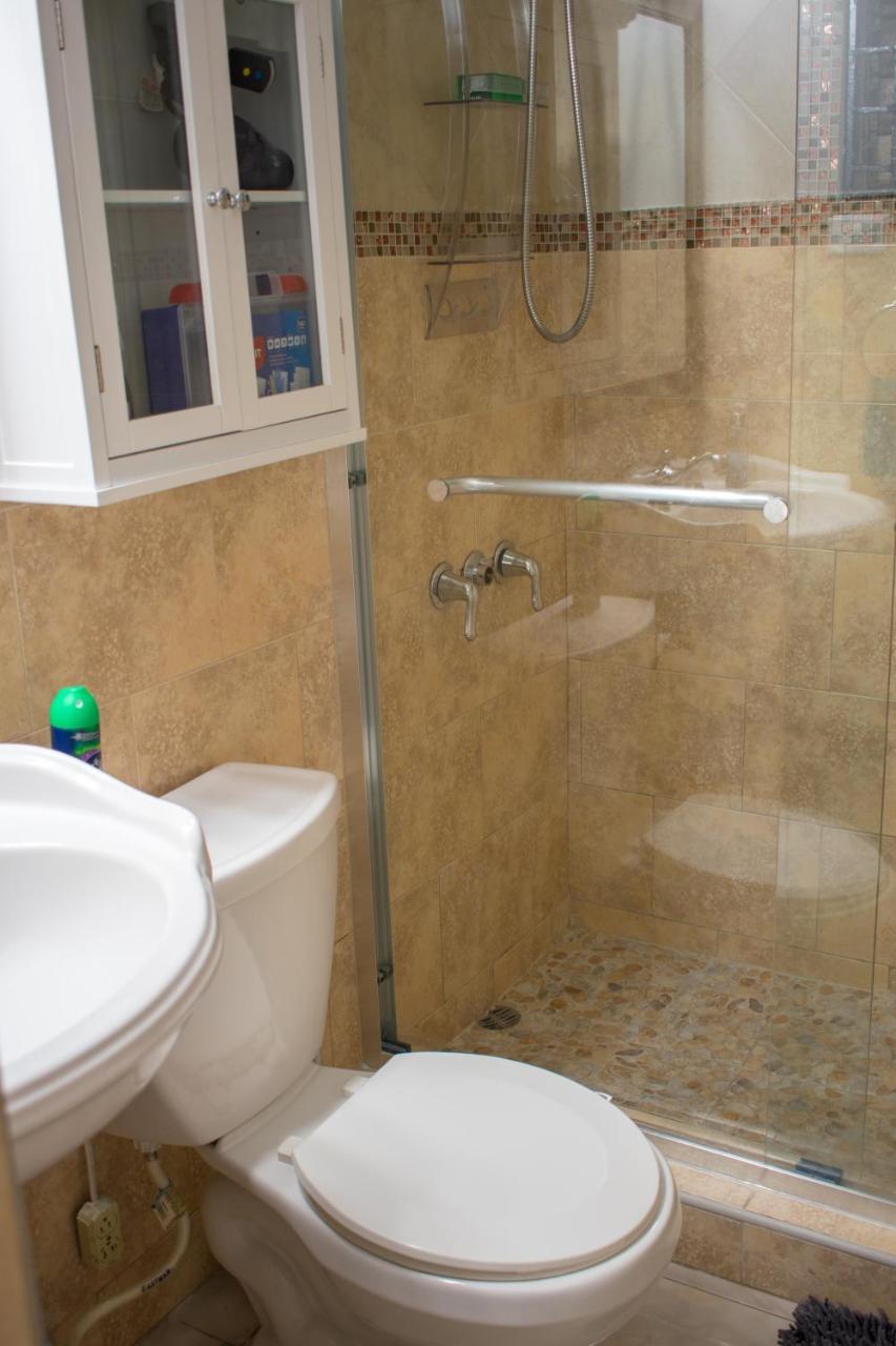 Casa Alexandria Guest *