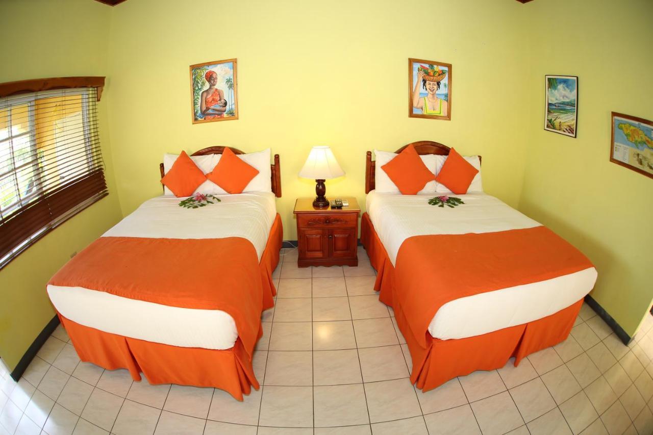 Seastar Negril