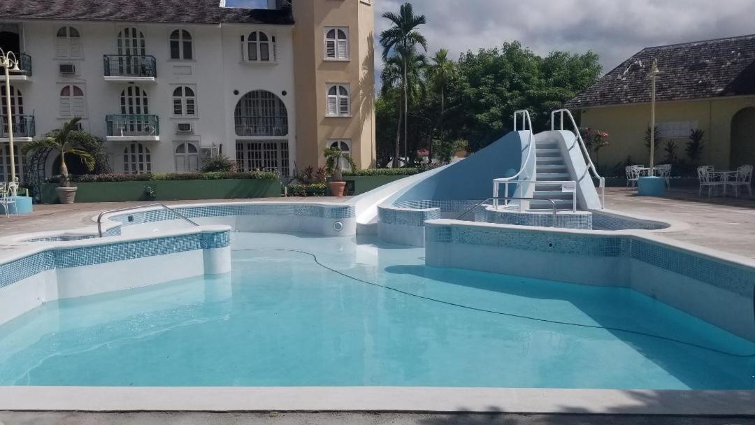 Hotel Sandcastles #c9 Ocho Rios