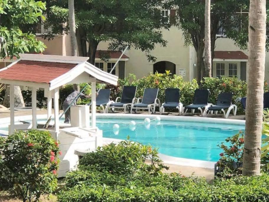 Aparthotel Lovely 2 Bedrooms Apartment