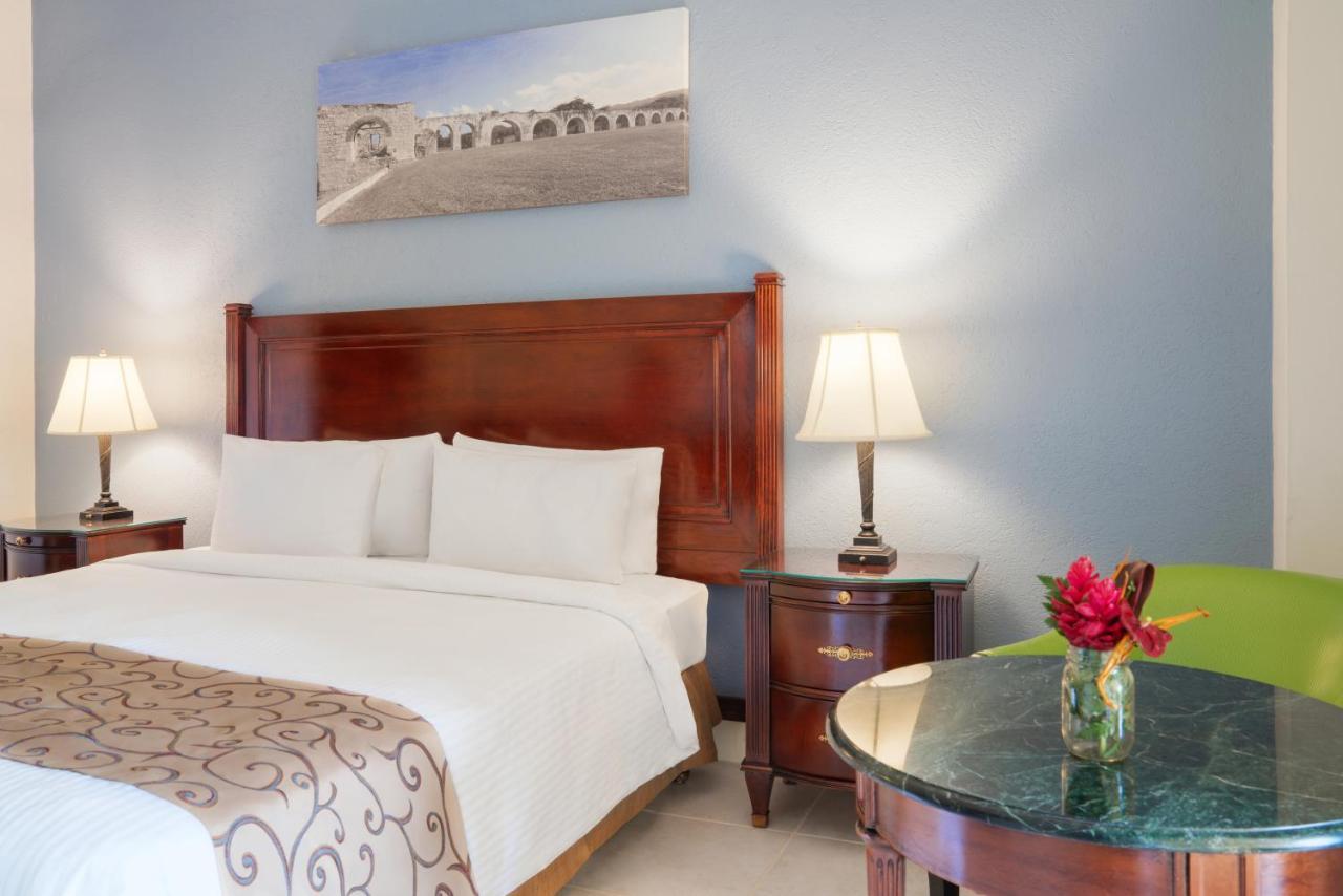 Resort Jewel & Waterpark 4*