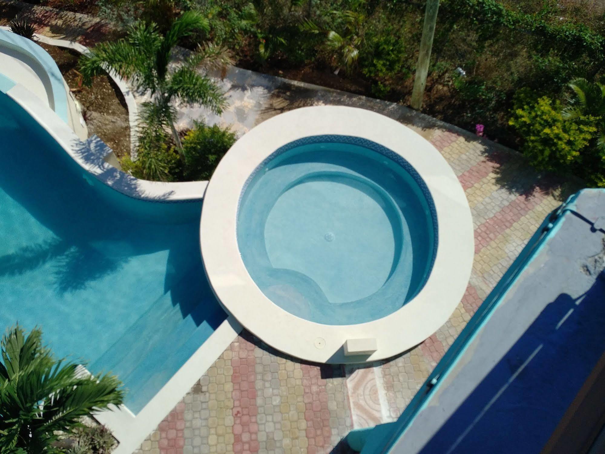 Hotel Sky Blue 3*