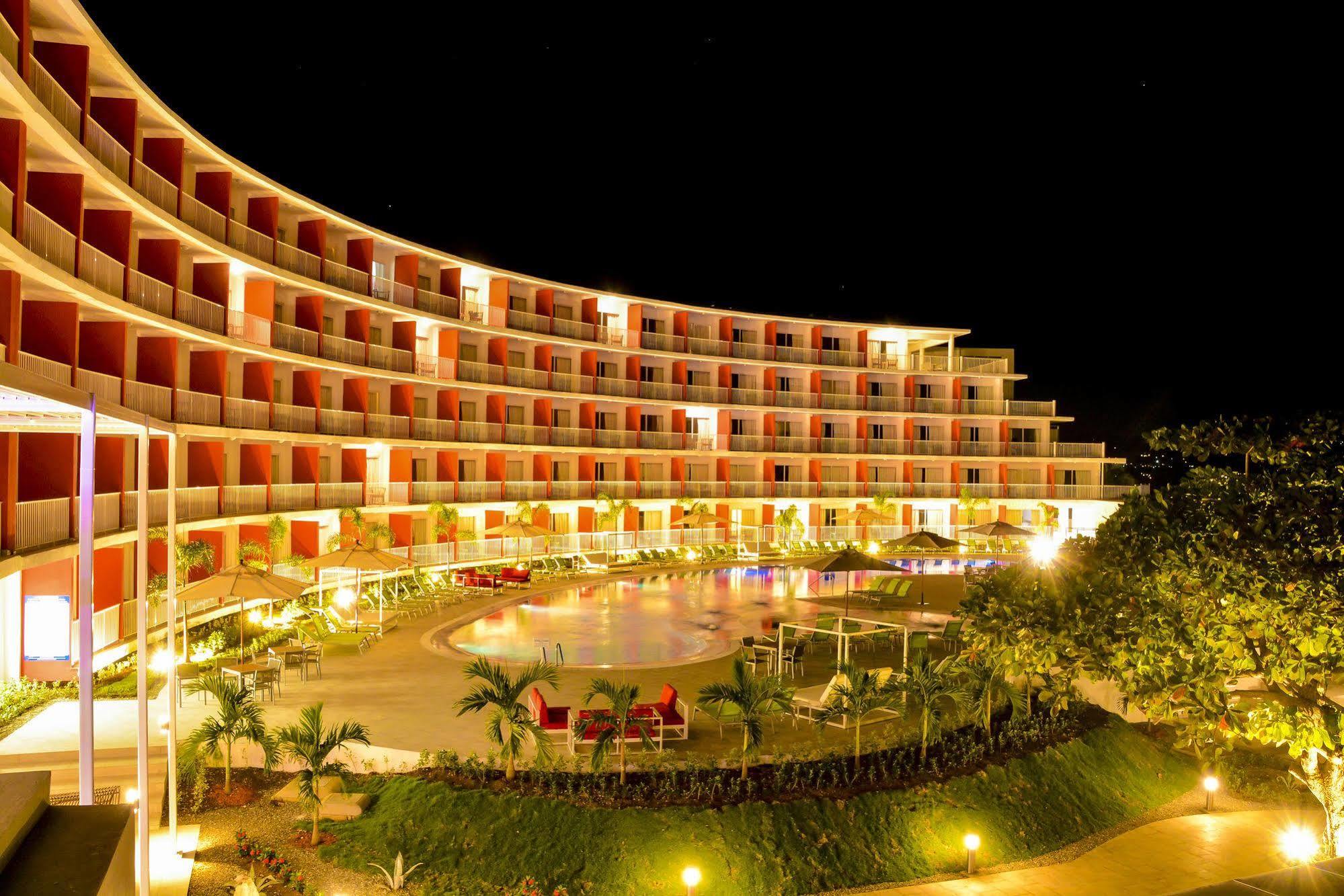 Grand Decameron Cornwall Beach, A Trademark All-Inclusive Resort Resort Montego Bay