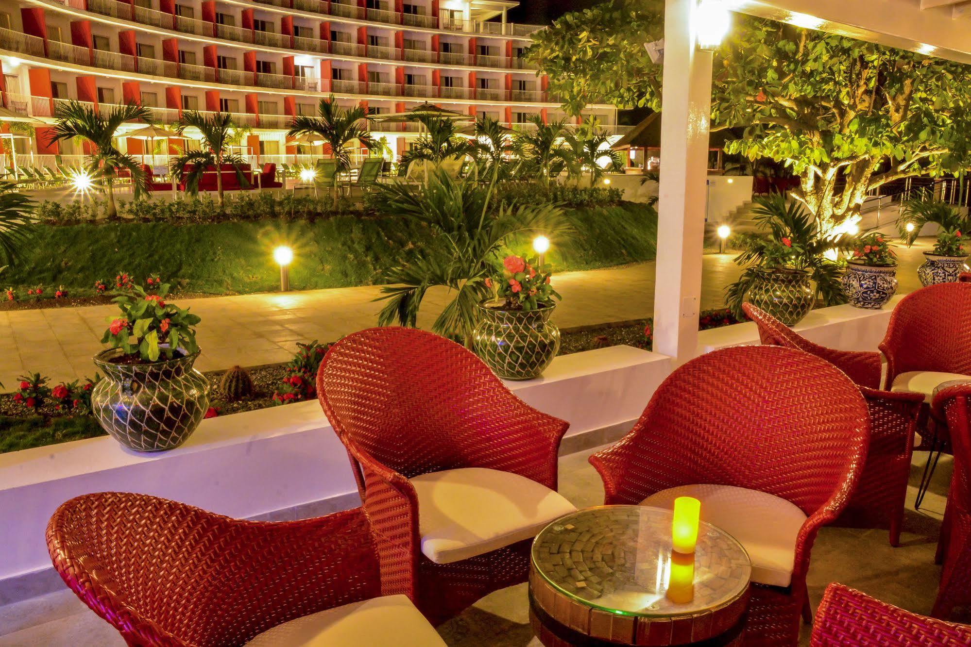 Grand Decameron Cornwall Beach, A Trademark All-Inclusive Resort Resort Montego Bay