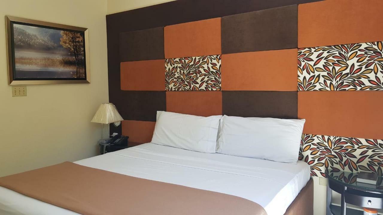 Christar Hotel Kingston