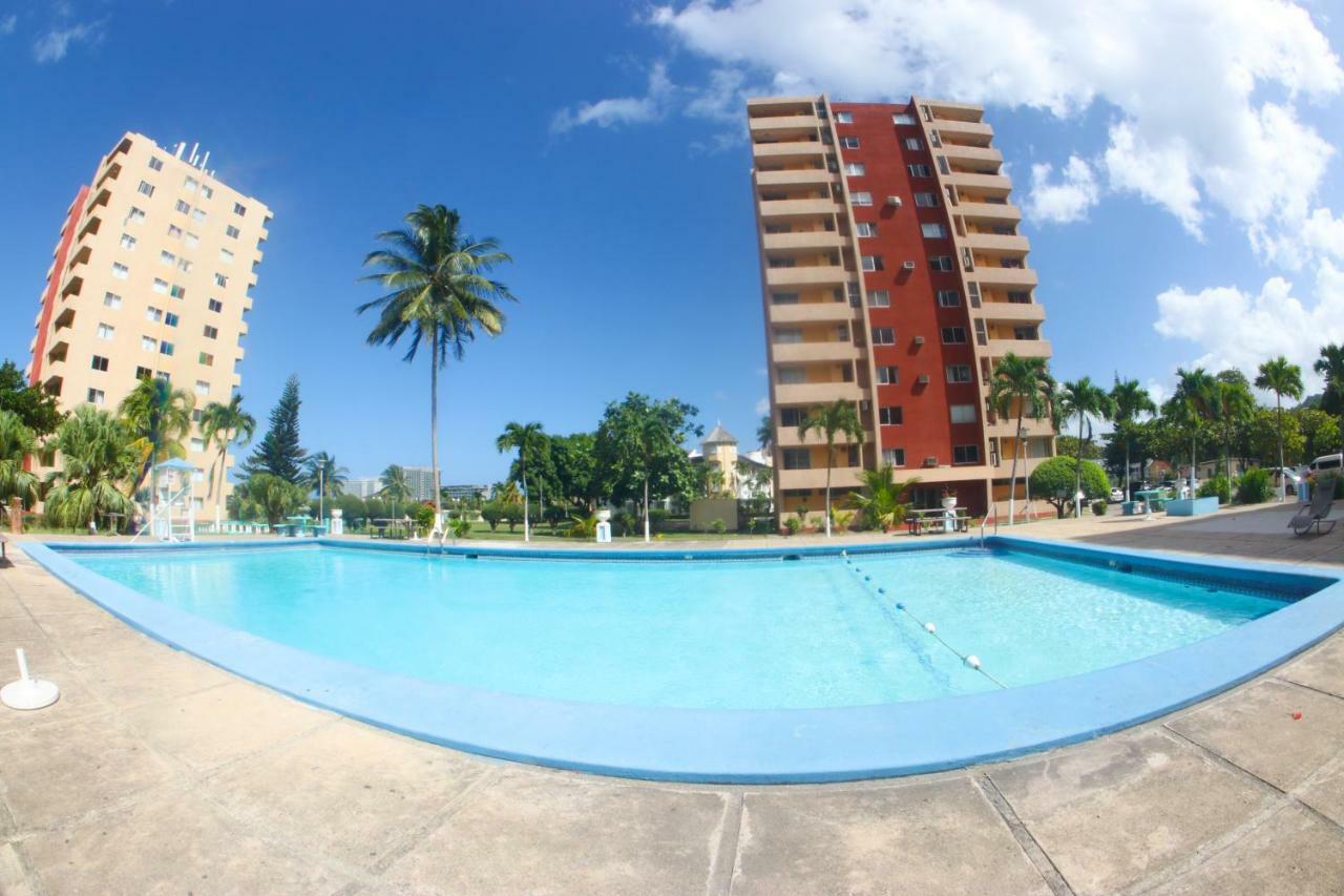 Surf Turf Two Bedroom At Turtle Towers * Ocho Rios