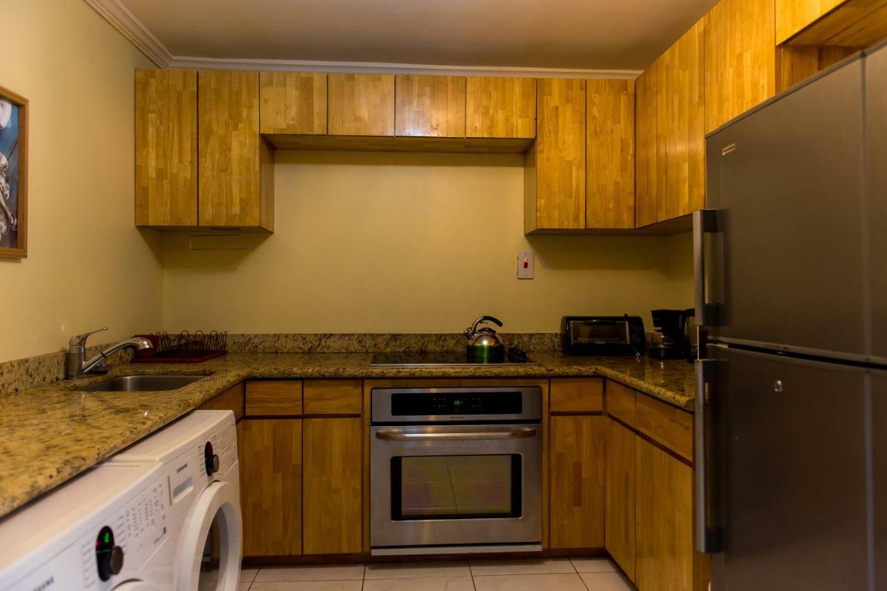 Little Bay Country Club - 1 Bedroom Ferienhaus *