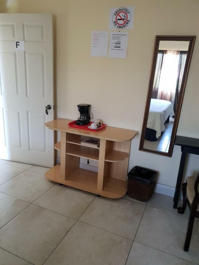 Paradise Place 2 Guest house 2*