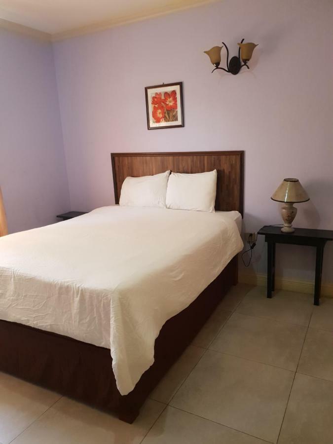 Paradise Place 2 2*