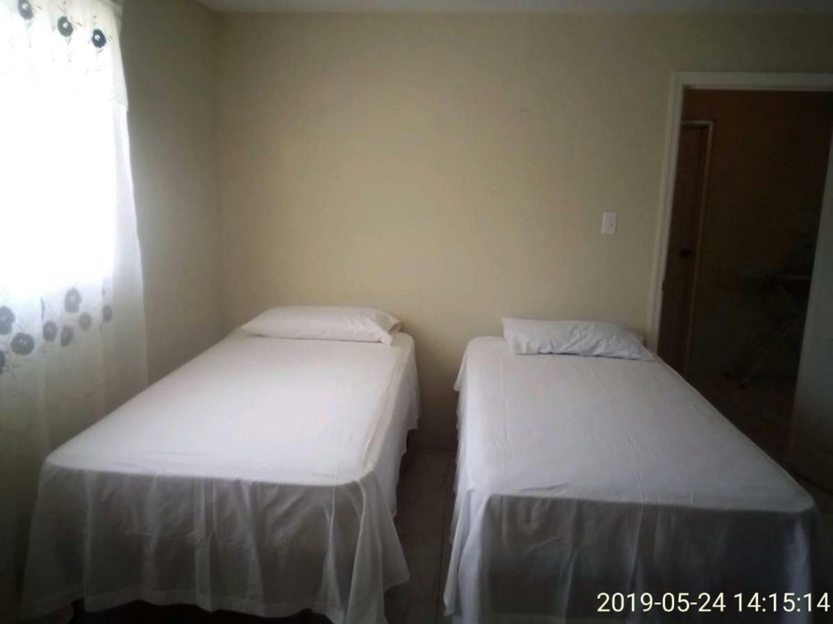 Eve's Rockaway Guest house Alligator Pond Village