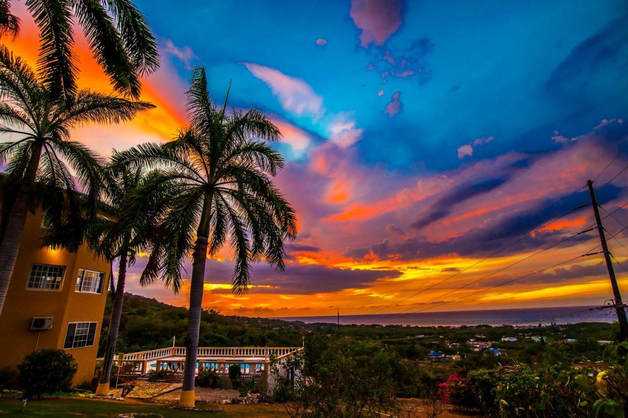 Emerald View Hotel