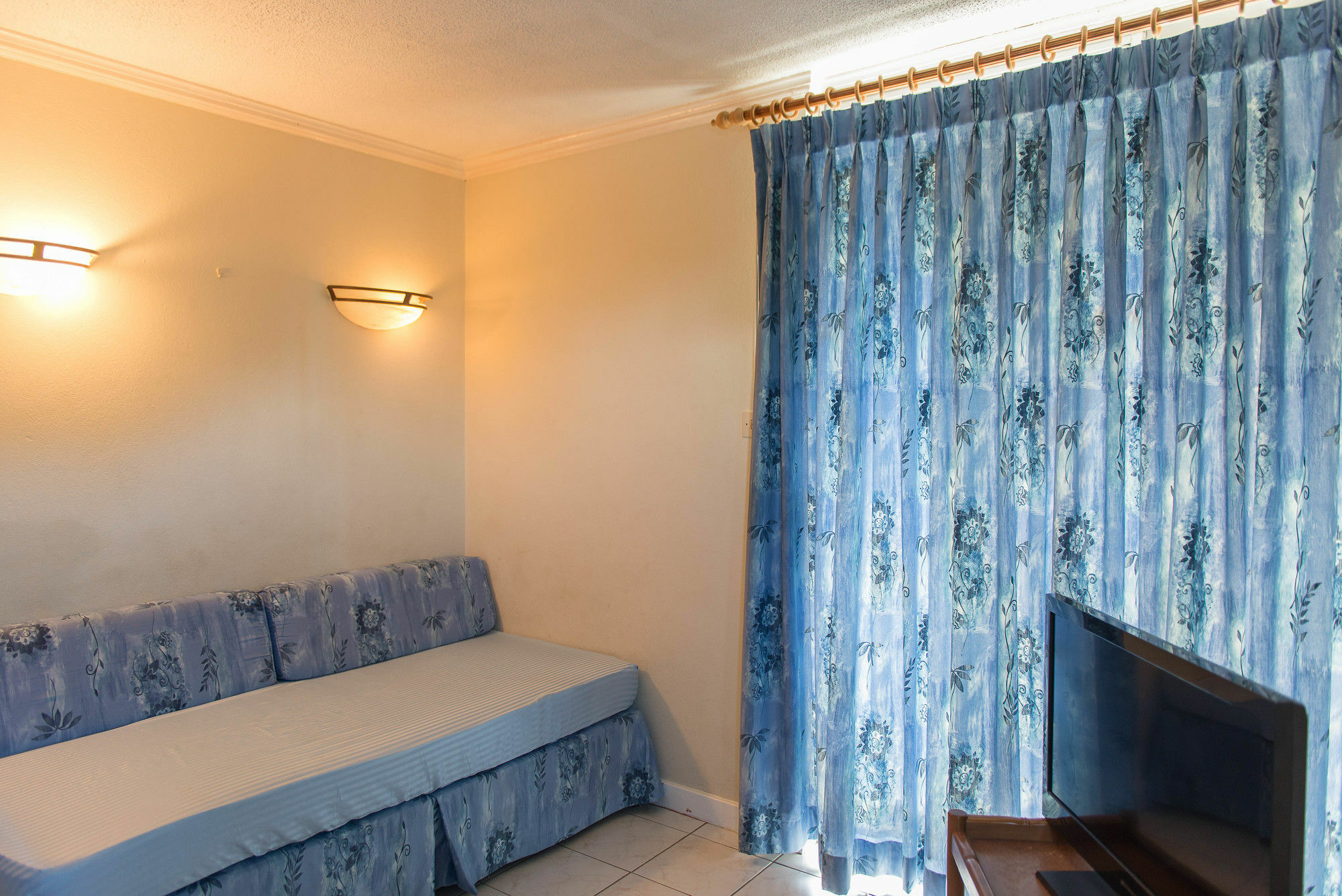 Lovely 2 Bedrooms Apartment