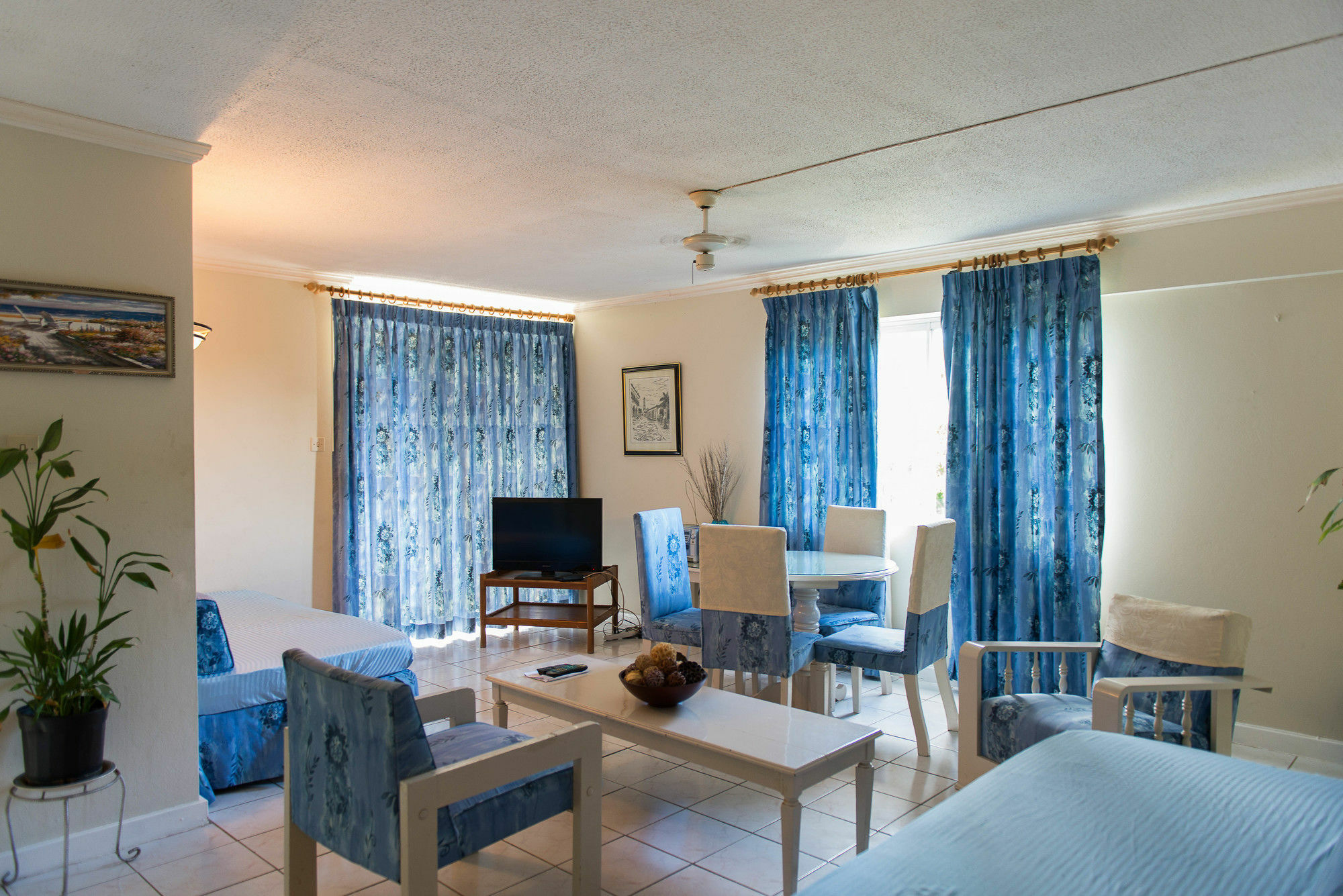 Lovely 2 Bedrooms Apartment 3*