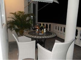 Paradise White House 3* Tower Isle