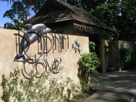 Paradise White House Hotel 3*