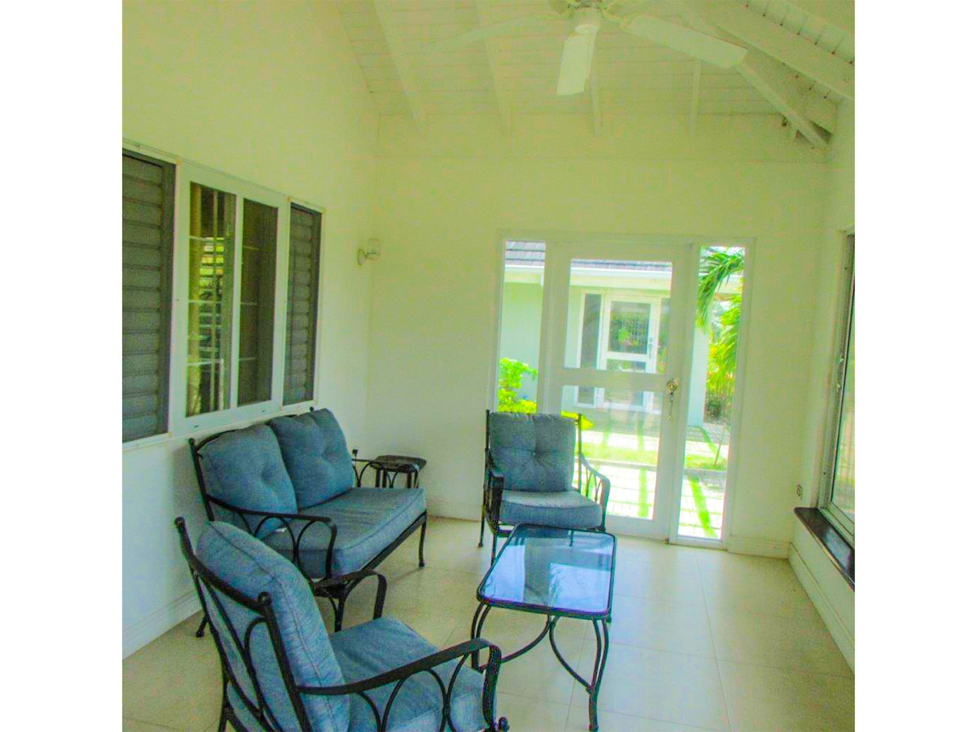 Hotel Summer Shades At Richmond Estate