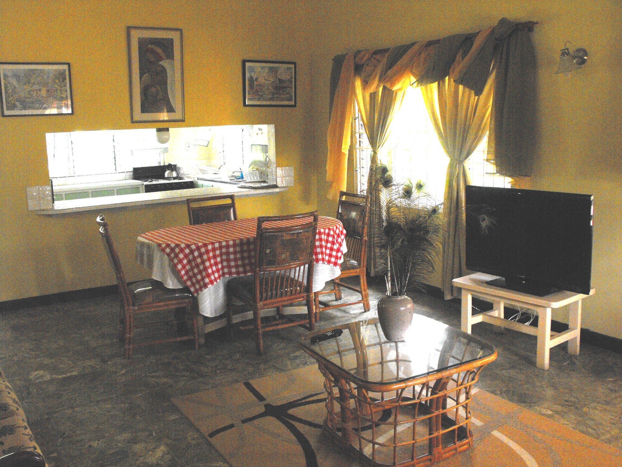 Hotel Silver Creek Runaway Bay
