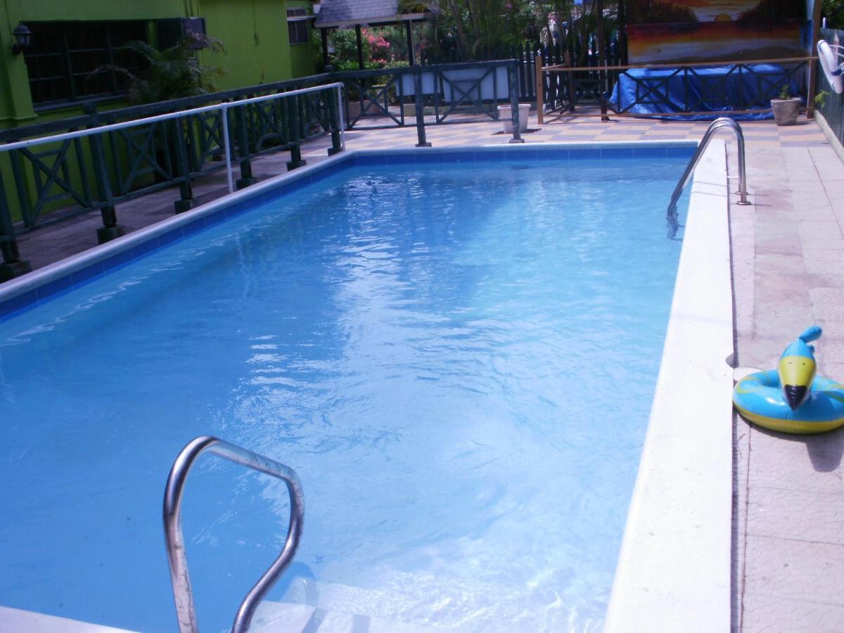 Pineapple Court Ocho Rios