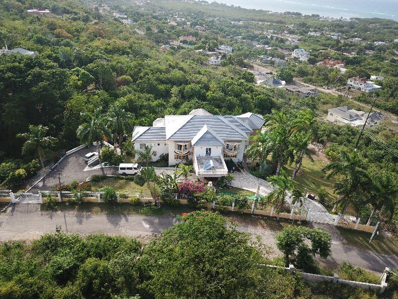 Hotel Emerald View Montego Bay